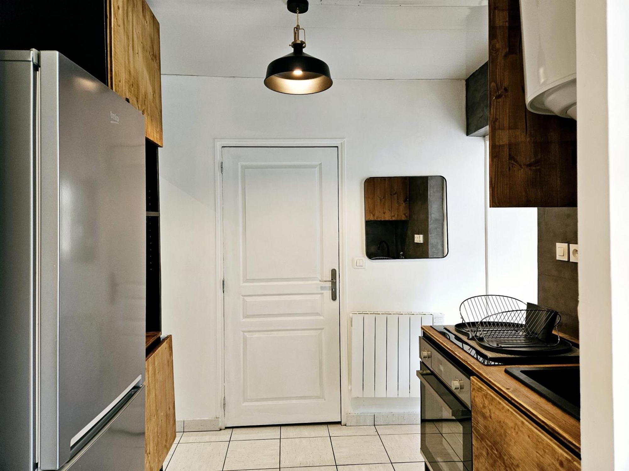 Refuge Urbain - Ideal Pro, Familles & Amis - Le Calme En Hypercentre - Wifi Haut Debit - Netflix - Machine A Laver - Gare, Cathedrale, Commerces, Restaurants & Transports En Commun A Moins De 10 Minutes A Pied Реймс Экстерьер фото